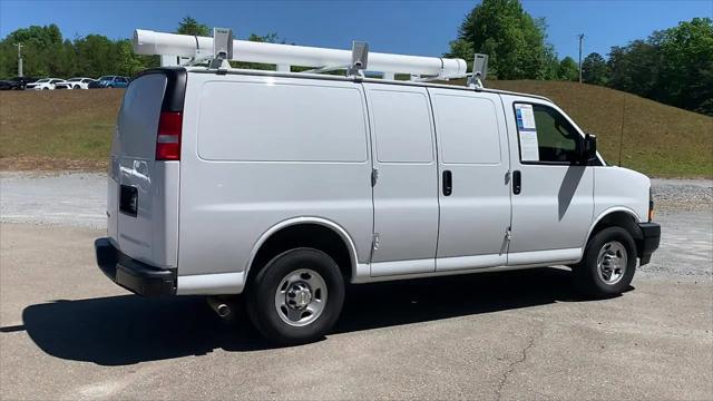 2024 Chevrolet Express Cargo Van RWD 2500 Regular Wheelbase WT