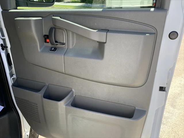 2024 Chevrolet Express Cargo Van RWD 2500 Regular Wheelbase WT