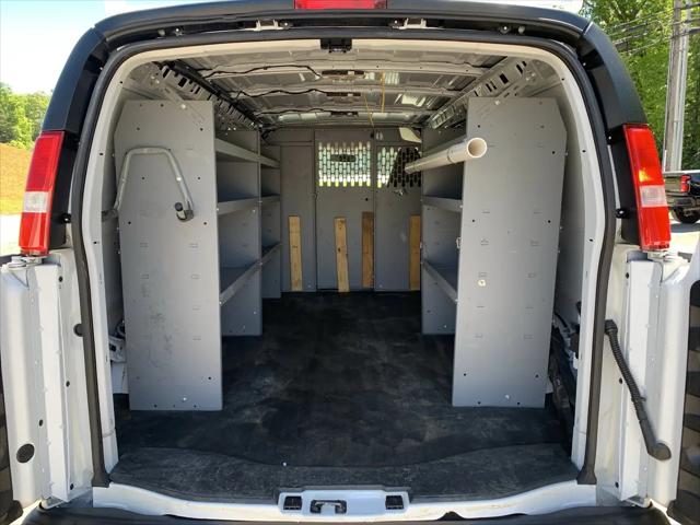 2024 Chevrolet Express Cargo Van RWD 2500 Regular Wheelbase WT