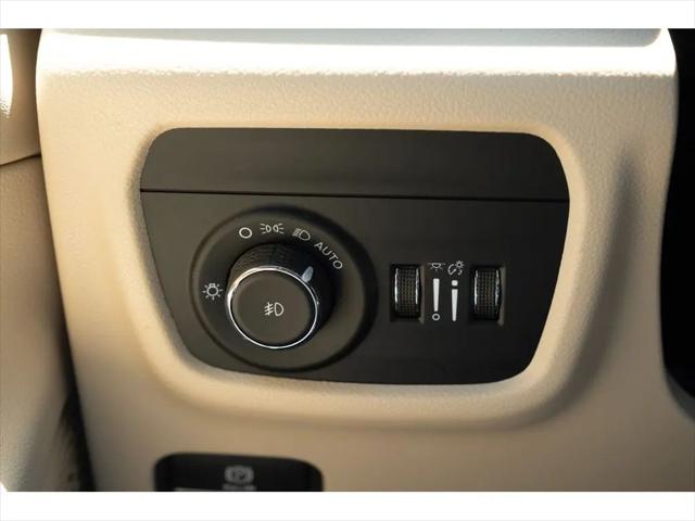 2024 Jeep Grand Cherokee Limited 4x2
