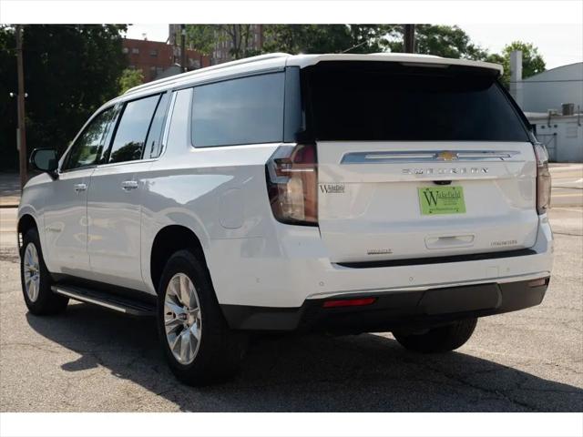 2024 Chevrolet Suburban 4WD Premier