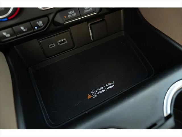 2024 Chevrolet Suburban 4WD Premier