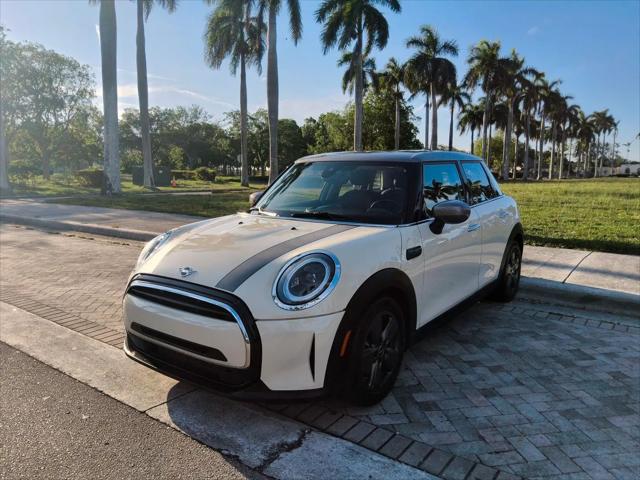 2023 MINI Hardtop Cooper