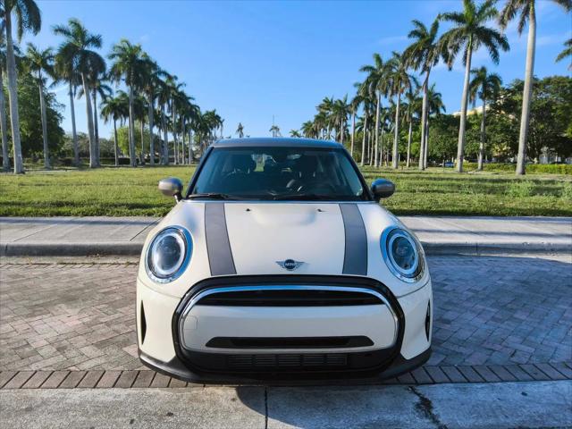 2023 MINI Hardtop Cooper