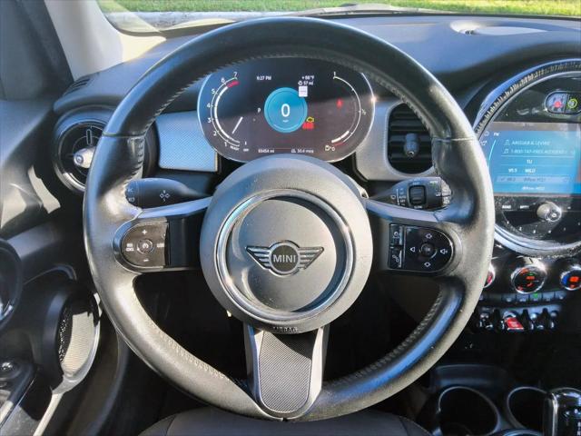 2023 MINI Hardtop Cooper