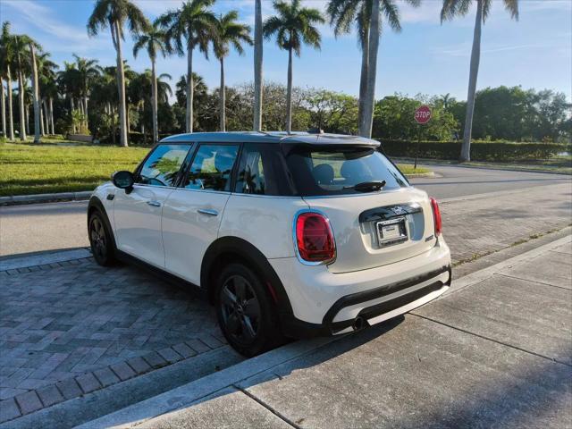 2023 MINI Hardtop Cooper