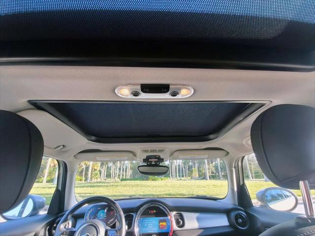 2023 MINI Hardtop Cooper