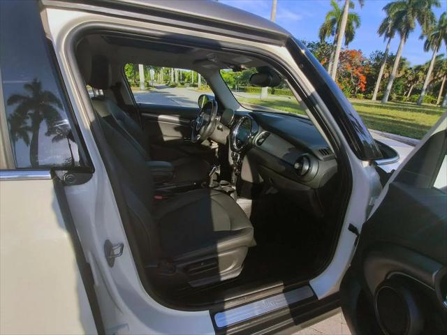 2023 MINI Hardtop Cooper