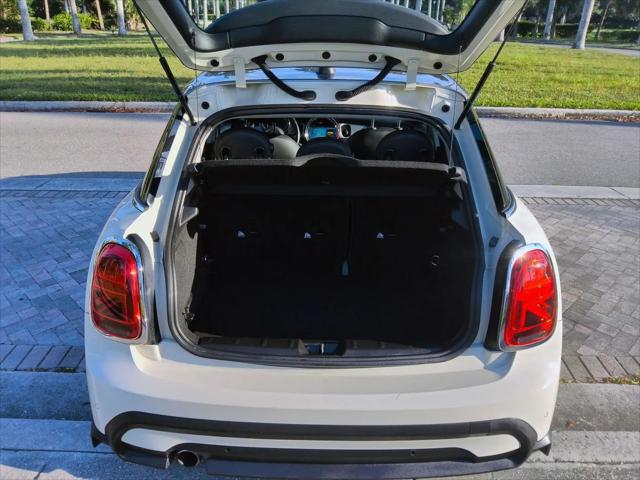 2023 MINI Hardtop Cooper