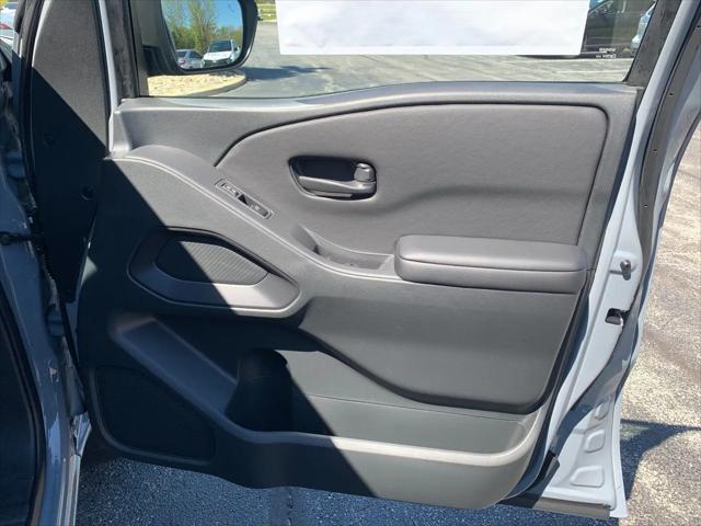 2026 Nissan Frontier Crew Cab SV 4x4