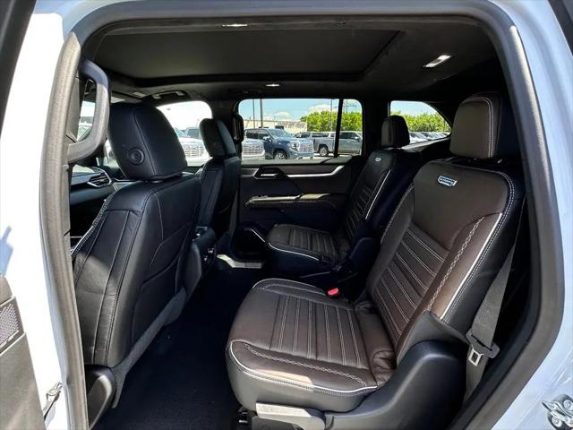 2026 GMC Acadia Denali Ultimate AWD