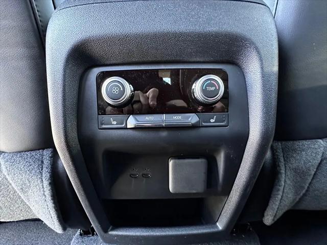 2026 GMC Acadia Denali Ultimate AWD