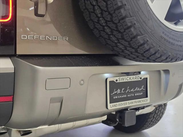 2026 Land Rover Defender P300 S