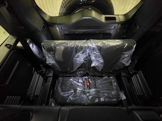 2026 Land Rover Defender P300 S