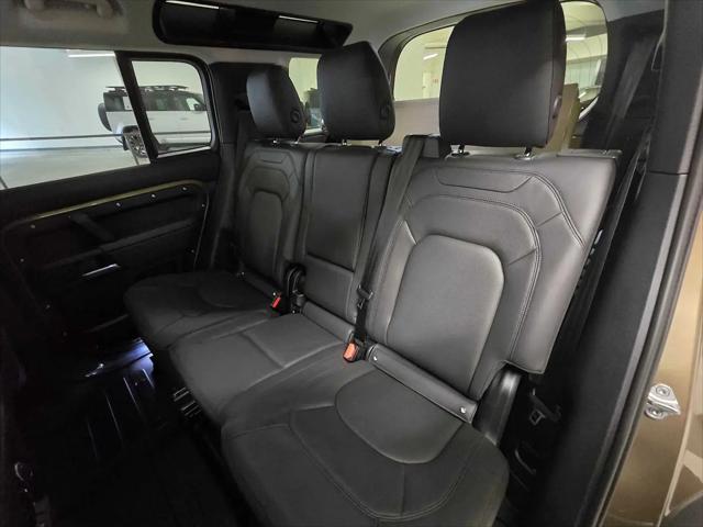2026 Land Rover Defender P300 S