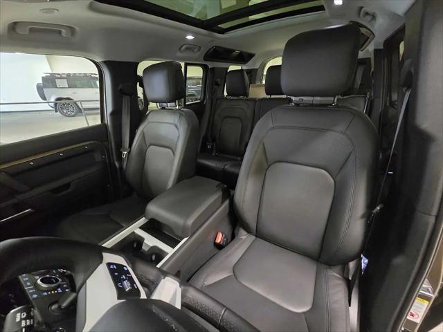 2026 Land Rover Defender P300 S