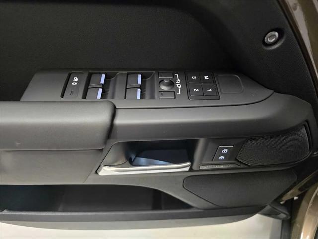 2026 Land Rover Defender P300 S
