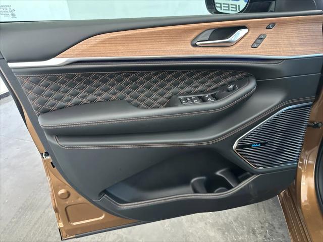2026 Jeep Grand Cherokee L Summit 4x4