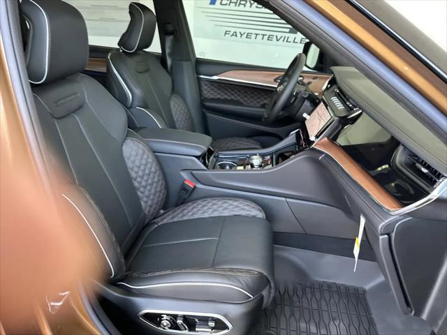 2026 Jeep Grand Cherokee L Summit 4x4