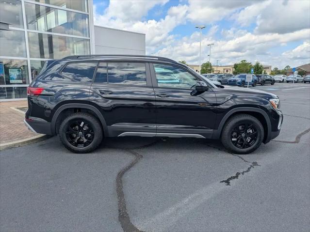 2026 Volkswagen Atlas Peak Edition