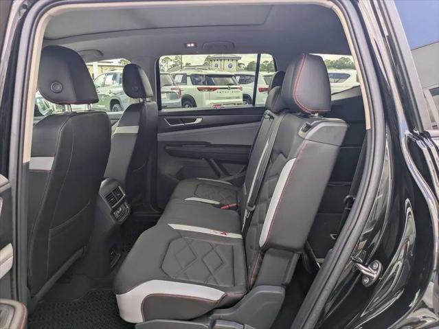 2026 Volkswagen Atlas Peak Edition