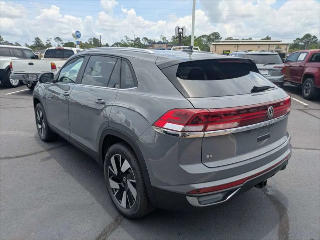 2026 Volkswagen Atlas Cross Sport SE with Technology
