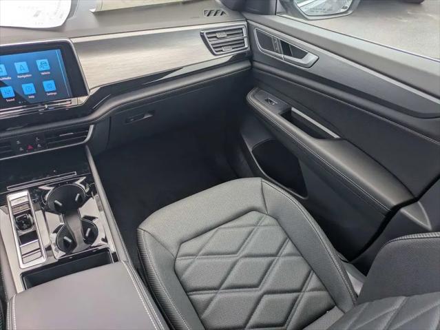 2026 Volkswagen Atlas Cross Sport SE with Technology