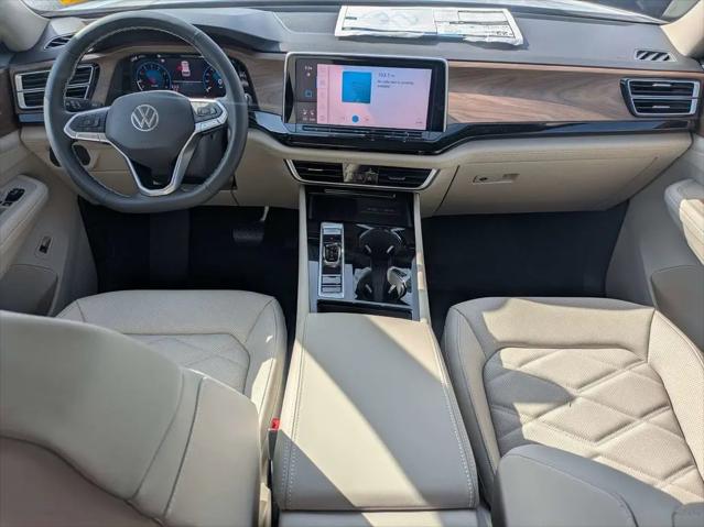 2026 Volkswagen Atlas SE with Technology