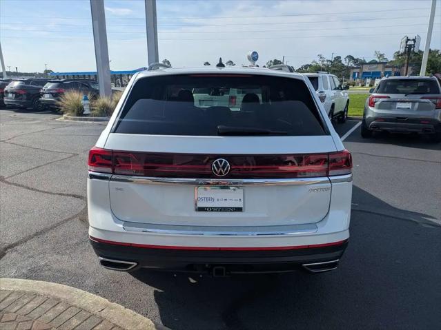 2026 Volkswagen Atlas SE with Technology
