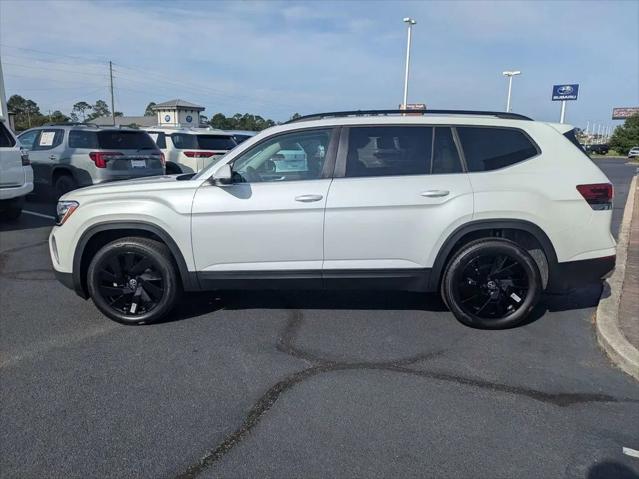 2026 Volkswagen Atlas SE with Technology