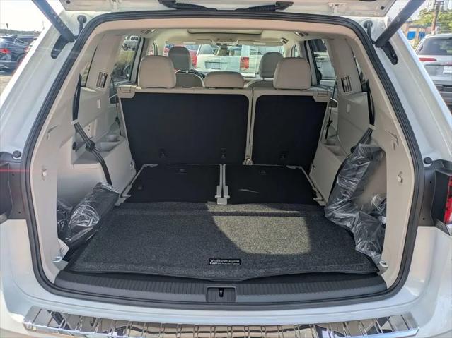 2026 Volkswagen Atlas SE with Technology
