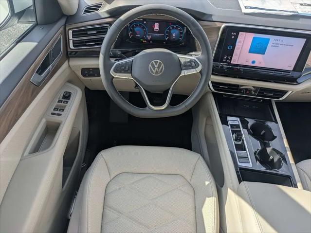 2026 Volkswagen Atlas SE with Technology