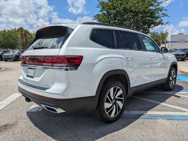 2026 Volkswagen Atlas SE with Technology