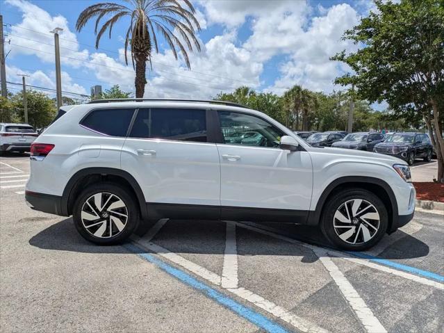 2026 Volkswagen Atlas SE with Technology