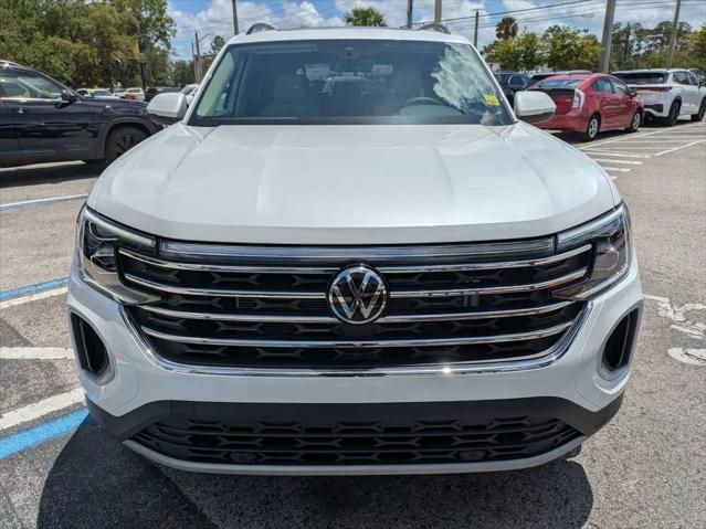 2026 Volkswagen Atlas SE with Technology