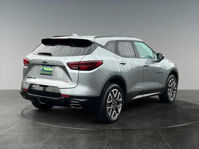 2025 Chevrolet Blazer AWD RS
