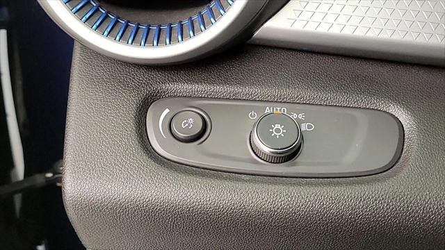 2024 Chevrolet Trax FWD SP