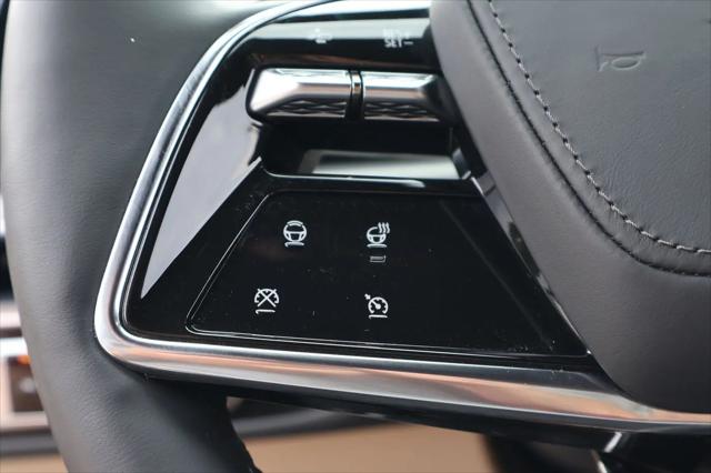 2024 Cadillac iQ Sport w/1SK