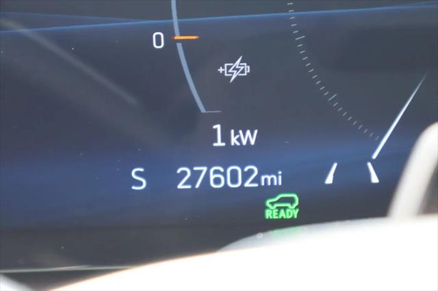 2024 Cadillac iQ Sport w/1SK
