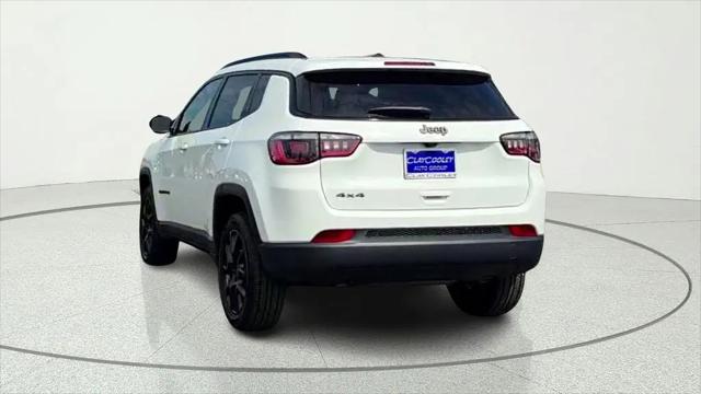 2026 Jeep Compass Latitude Altitude