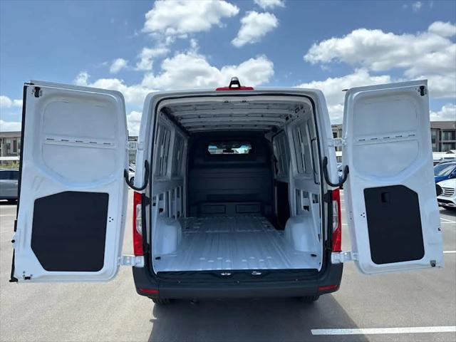2025 Mercedes-Benz Sprinter 2500 Standard Roof 4-Cyl Diesel HO