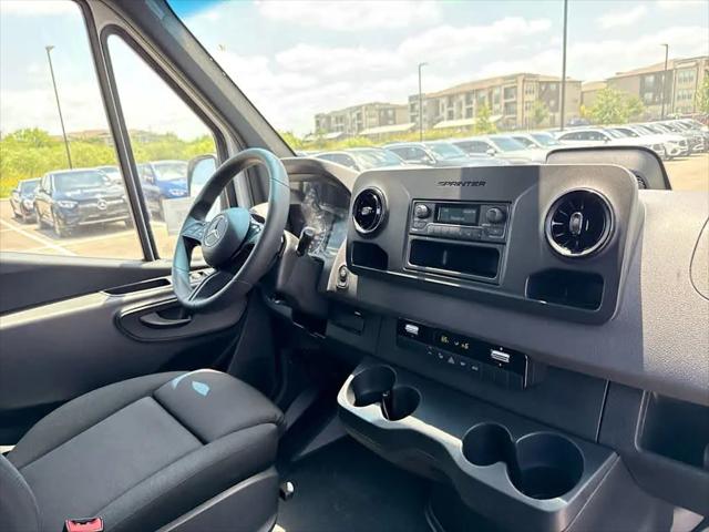 2025 Mercedes-Benz Sprinter 2500 Standard Roof 4-Cyl Diesel HO