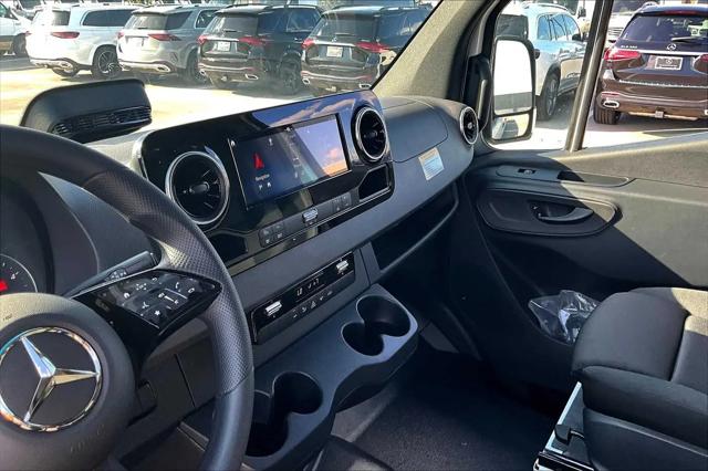 2025 Mercedes-Benz Sprinter 2500 High Roof 4-Cyl Diesel HO