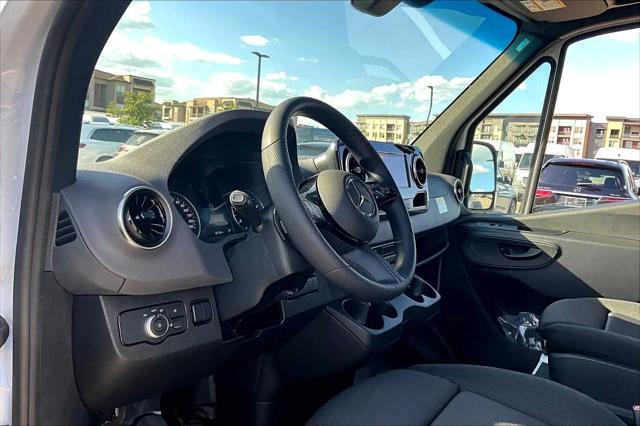 2025 Mercedes-Benz Sprinter 2500 High Roof 4-Cyl Diesel HO