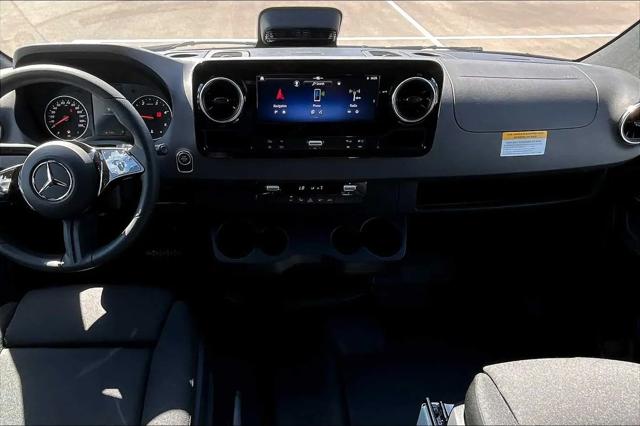 2025 Mercedes-Benz Sprinter 2500 Standard Roof 4-Cyl Diesel HO
