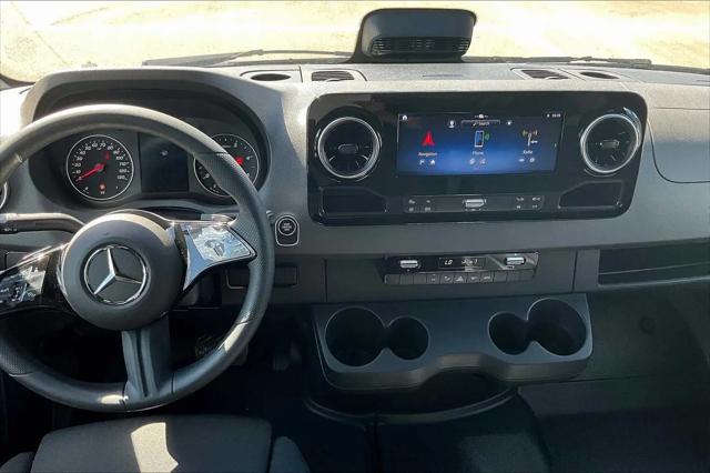 2025 Mercedes-Benz Sprinter 2500 Standard Roof 4-Cyl Diesel HO
