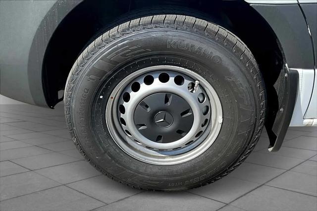 2025 Mercedes-Benz Sprinter 2500 Standard Roof 4-Cyl Diesel HO