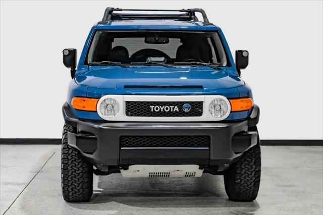 2014 Toyota FJ Cruiser Base
