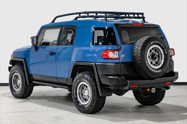2014 Toyota FJ Cruiser Base