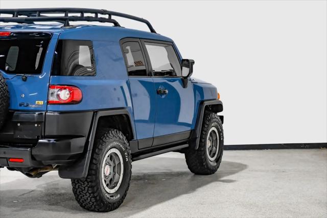 2014 Toyota FJ Cruiser Base